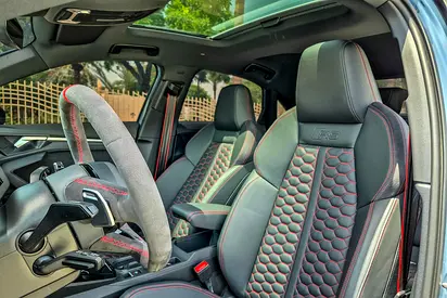 صورة 11 لـ 2023 AUDI RS3