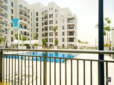 Well Maintained 1BR | Unfurnished | Road View