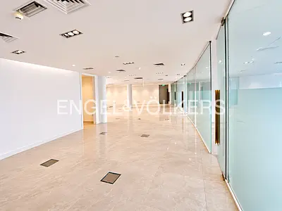Large Mezzanine Office | Corporate Potential