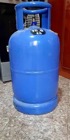 Adnoc Small gas cylinder for sale empty