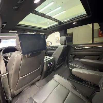 صورة 12 لـ 2023 GMC YUKON