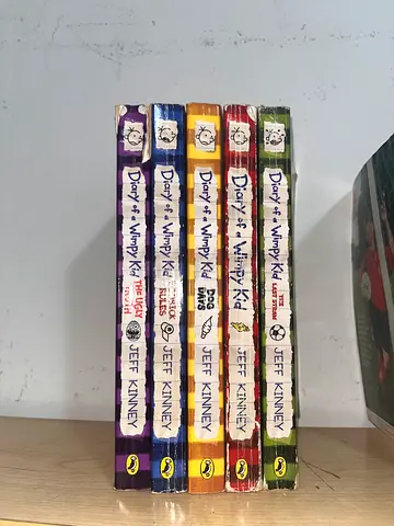 Set of 5 Diary of a Wimpy Kid paperback books by Jeff Kinney
