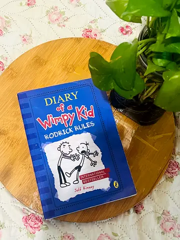 Diary of a Wimpy Kid: Rodrick Rules - Paperback (used)