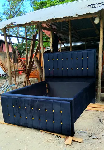 Upholstered Velvet Double Bed with Button-Tufted Headboard and Footboard