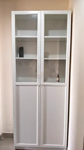 IKEA White Glass Display Cabinet / Bookcase – Excellent Condition