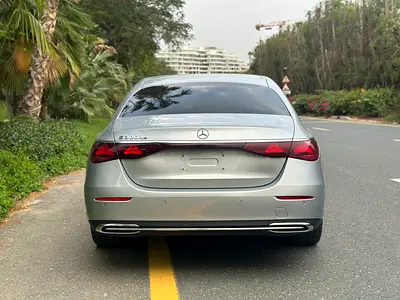 2025 Mercedes-BENZ E-CLASS 缩略图 6