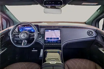 2023 Mercedes-BENZ EQE photo 9