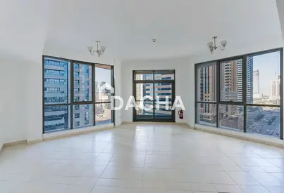 SELECT | Renovated | Vacant | Spacious