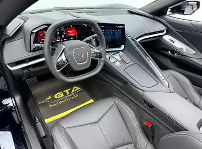 2025 Chevrolet CORVETTE — миниатюра 12