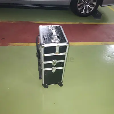 Rolling equipment case / trolley trunk - wheeled aluminium frame