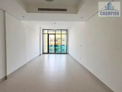 Luxury Semi-New 2BHK | Laundry Room + Dishwasher Space | AED 87,000/Year