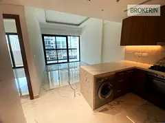 BRIGHT & SPACIOUS | ACCESSIBLE ROADS | CALL US NOW