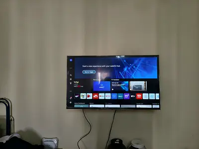 Vu by California 42 inch TV