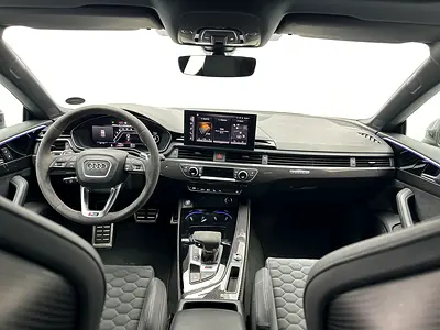 صورة 9 لـ 2024 AUDI RS5