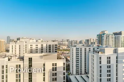 Luxury 1BR | Private Pool | Garden View