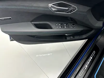 2023 AUDI E-TRON GT — фото 15