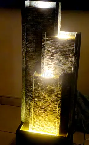 Indoor decorative illuminated water fountain lamp - 3-tier textured panels