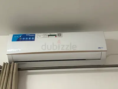 1.5 TON SUPER GENARAL AC 7 MONTHS USED