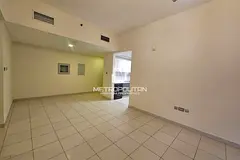 Refined Family Living | Spacious 3 Beds + Laundry