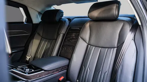 2025 AUDI A8 缩略图 11