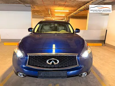 2017 Infiniti QX70 — фото 2