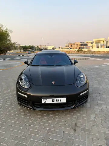 Porsche Panamera 2014 Standard GCC Specs