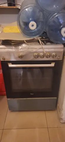 Gas stove