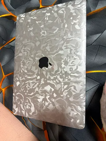 Apple MacBook Pro 11.4 retina camouflage skin — good condition