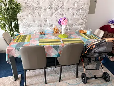 6-seater dining table with chairs and tablecloth - modern set