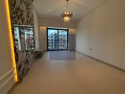 Modern Studio | Spacious Layout | Pool & City View