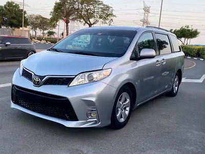 صورة مصغرة 6 لـ 2015 Toyota SIENNA