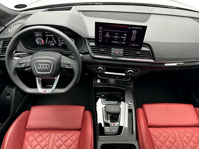 2024 AUDI SQ5 — фото 9