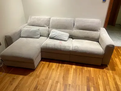 Comfortable L-Shaped Grey Sectional Sofa