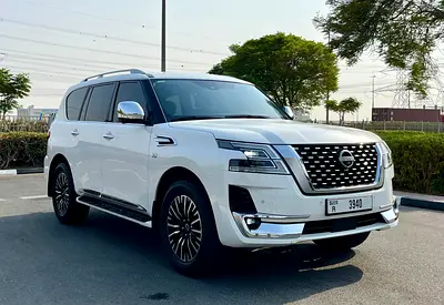 Nissan Patrol 2022 LE Platinum City | GCC Specs | Full Option