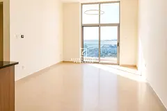 READY TO MOVE IN | SPACIOUS LAYOUT | HIGH FLOOR