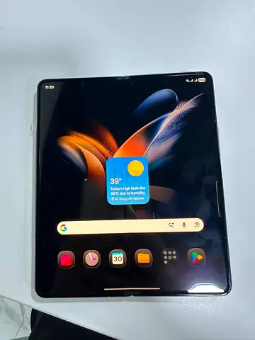 Samsung Galaxy Z Fold 4 (foldable) - 3 months old