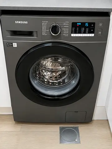 Samsung like new 8 kg washing machine perfect working free delivery installation