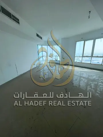 4 غرف وصالة | المجاز 2 | إطلالة مفتوحة | مساحات واسعة | غرفتان ماستر | 4 حمامات | خزائن حائط | صيانة مجانية | باركن ومسبح مجاني.