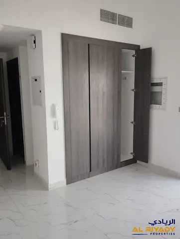 Studio Apartment | Balcony | Park View | Time 1, DLRC