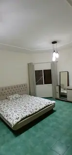 Room available for rent in muhaisanah 3