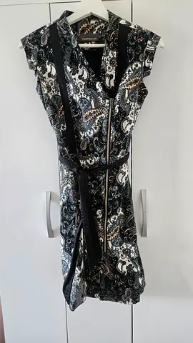 Black and White Paisley Sleeveless Mini Dress, Size S - never worn