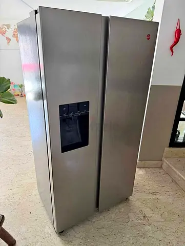 Hoover Side-by-Side Refrigerator with water Dispenser  ice maker