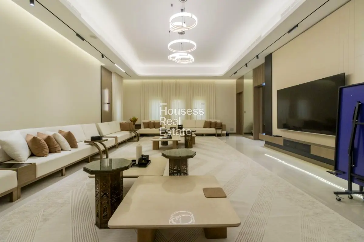 Exclusive Modern Living | Next to Park | Furnished