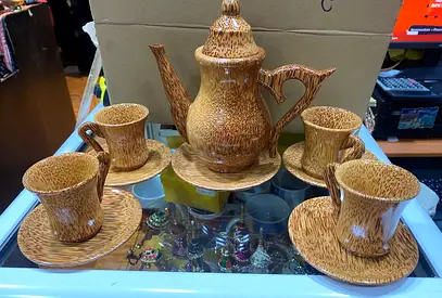 Handmade Coconut Shell Tea/Coffee Set - Teapot + 4 Cups  Saucers