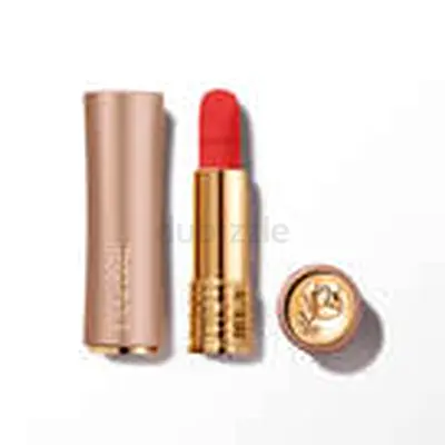 New lipstick, Lancome, nb 135 L Absolu Rouge, Douce Chaleur (down from 195 AED)