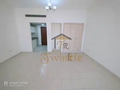SPACIOUS STUDIO WITH BALCONY AVAILABLE FOR RENT