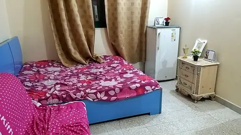 BIG ROOM SPERATE BIG WASHROOM FROM 28 AGUST COUPLE WORKING