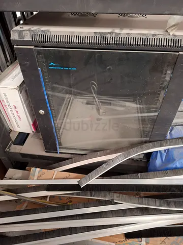 USED 12U WALL-MOUNT SERVER RACK CABINET — ONEPROLINK