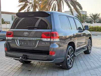 2018 Toyota LAND CRUISER 照片 5
