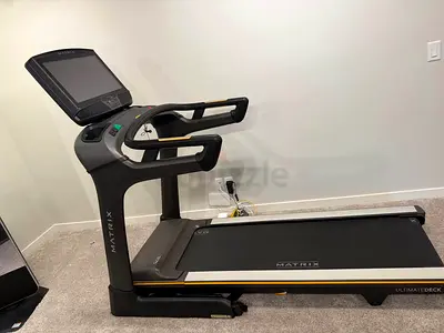 🏃 Matrix TF50 Ultimate Deck Folding Treadmill Premium XUR Touchscreen